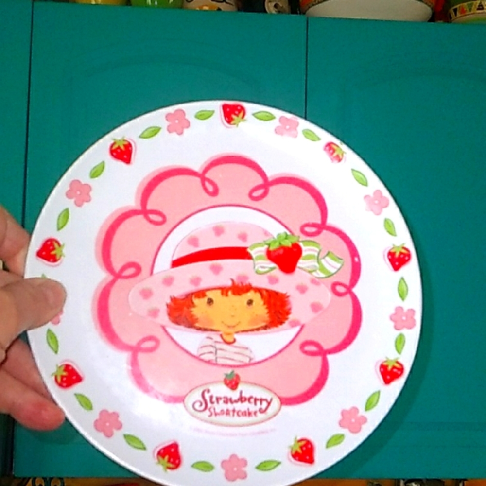 🍓 Strawberry Shortcake Melamine Plate 8"